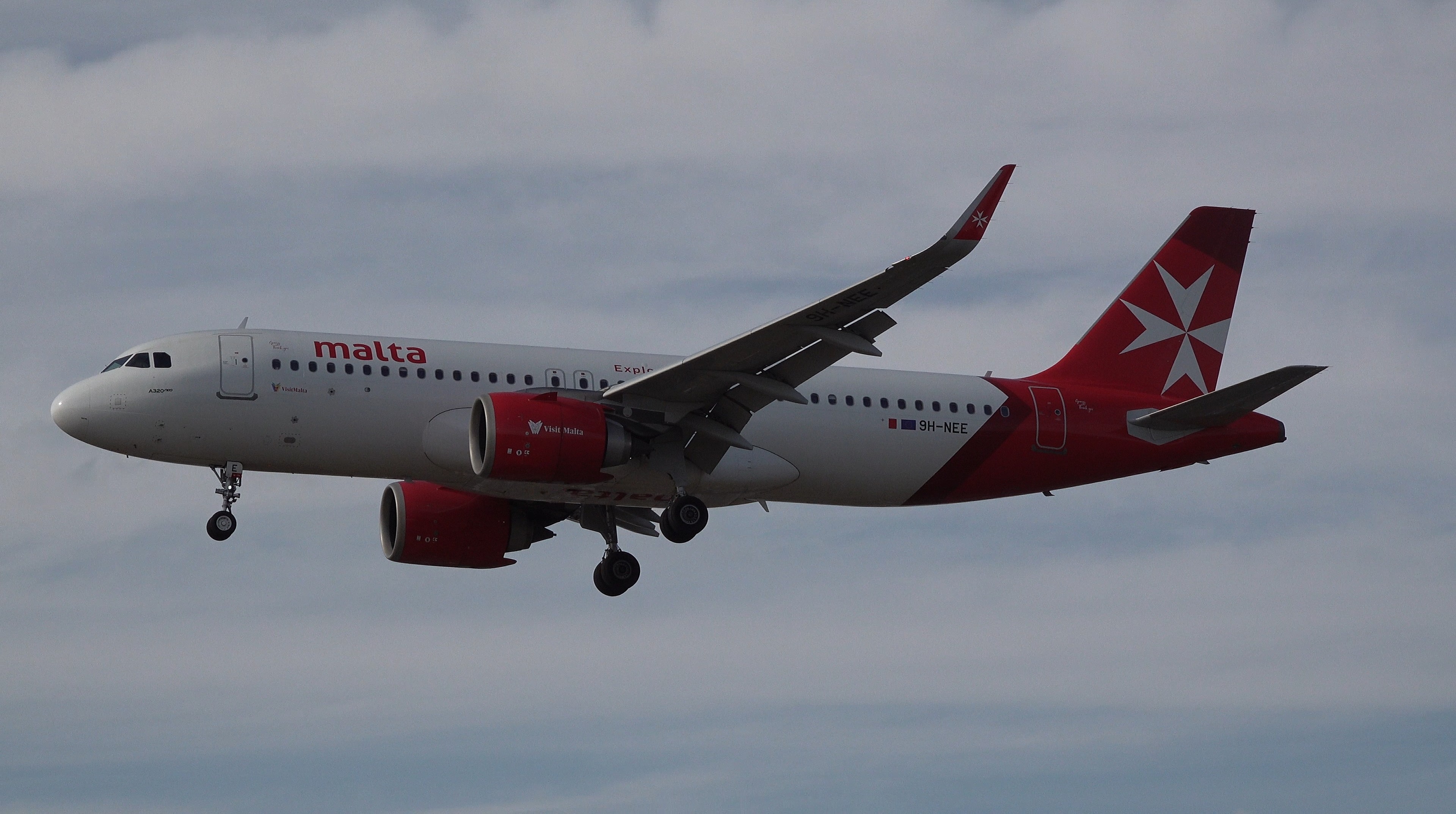 KM Malta Airlines Airbus A320Neo
